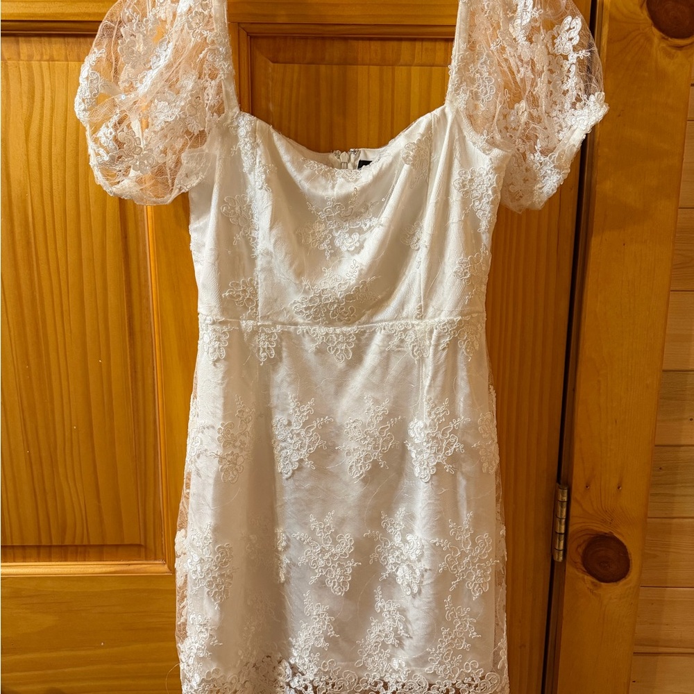 Lulus White Lace Dress Size Small